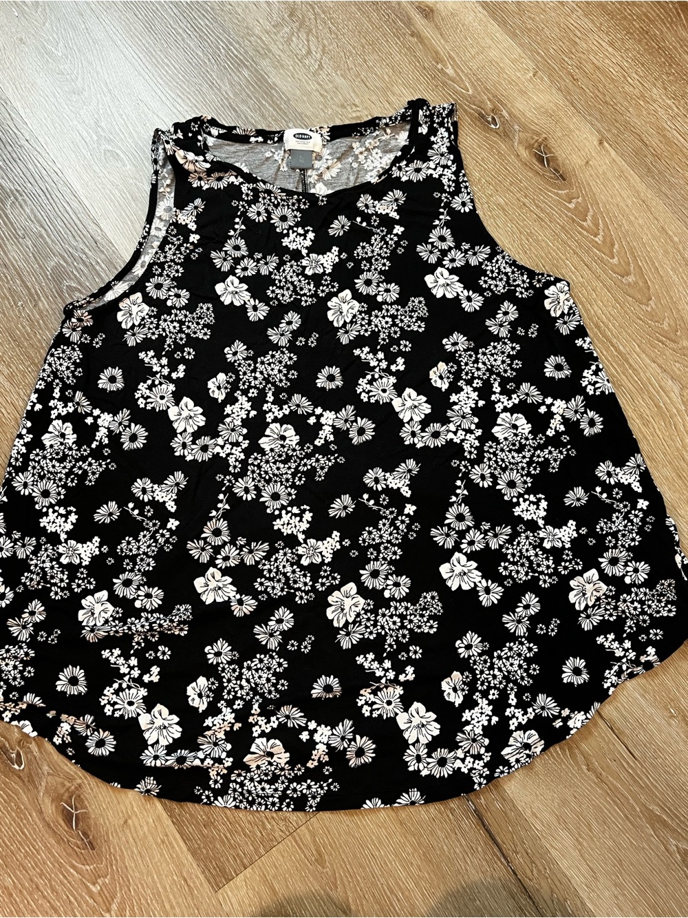 Old Navy Black and White Floral Tank Top